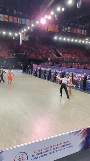 Чемпионат России по спортивным бальным танцам. Сеньоры 1.10 танцев. Финал. Ча ча ча.