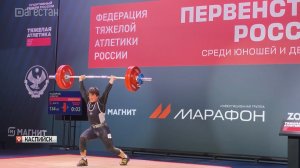 В Каспийске проходит седьмой день ПР по тяжёлой атлетике среди юношей и девочек