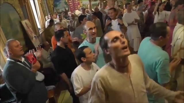 2014.05.15. Нрисимха чатурдаши Абхишека. (2)