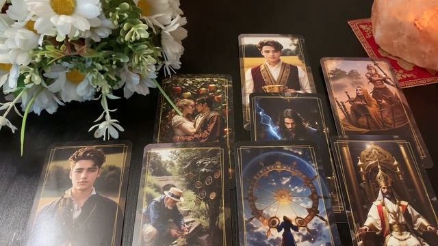 Молчим оба🤨Как он переживает твое молчание ❤️🔥🙋♂️🔮Таро