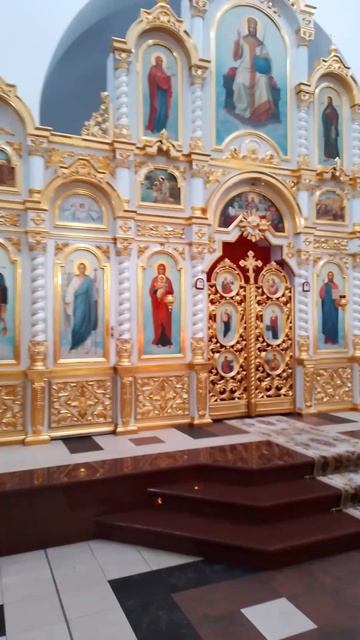 ВОЙТИ В ЦЕРКОВЬ