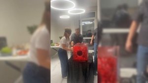 Шоу с треш-коробкой и животными на праздник