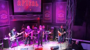 Есть ещё кто то кроме меня.