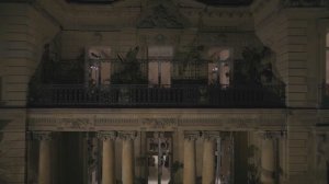Показ женской коллекции Valentino Black Tie осень-зима 2023-2024
