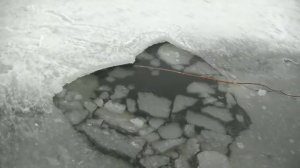 Последний лёд. Провалился под лёд.