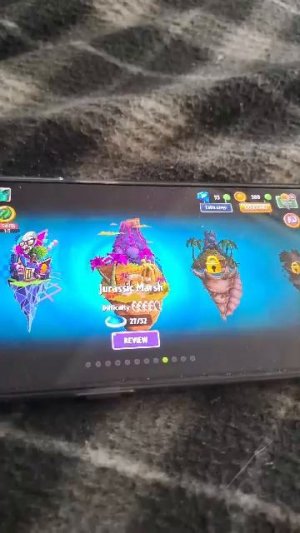 играю в зомби против растений 2