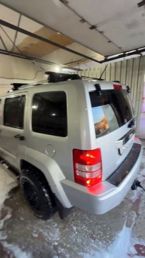 Jeep Cherokee 3.7 AT, 2008, 298 000 км.  89055458080