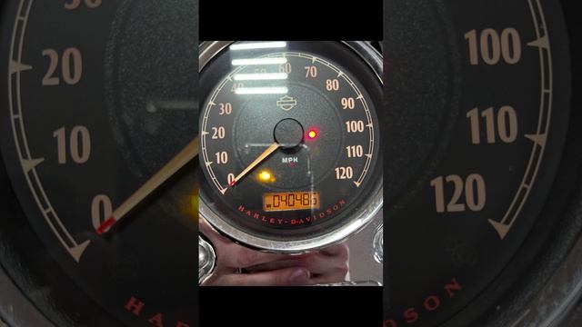 Harley-Davidson Switcback черный смотреть онлайн