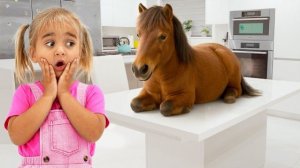 Алиса узнает о сельскохозяйственных животных и их звуках