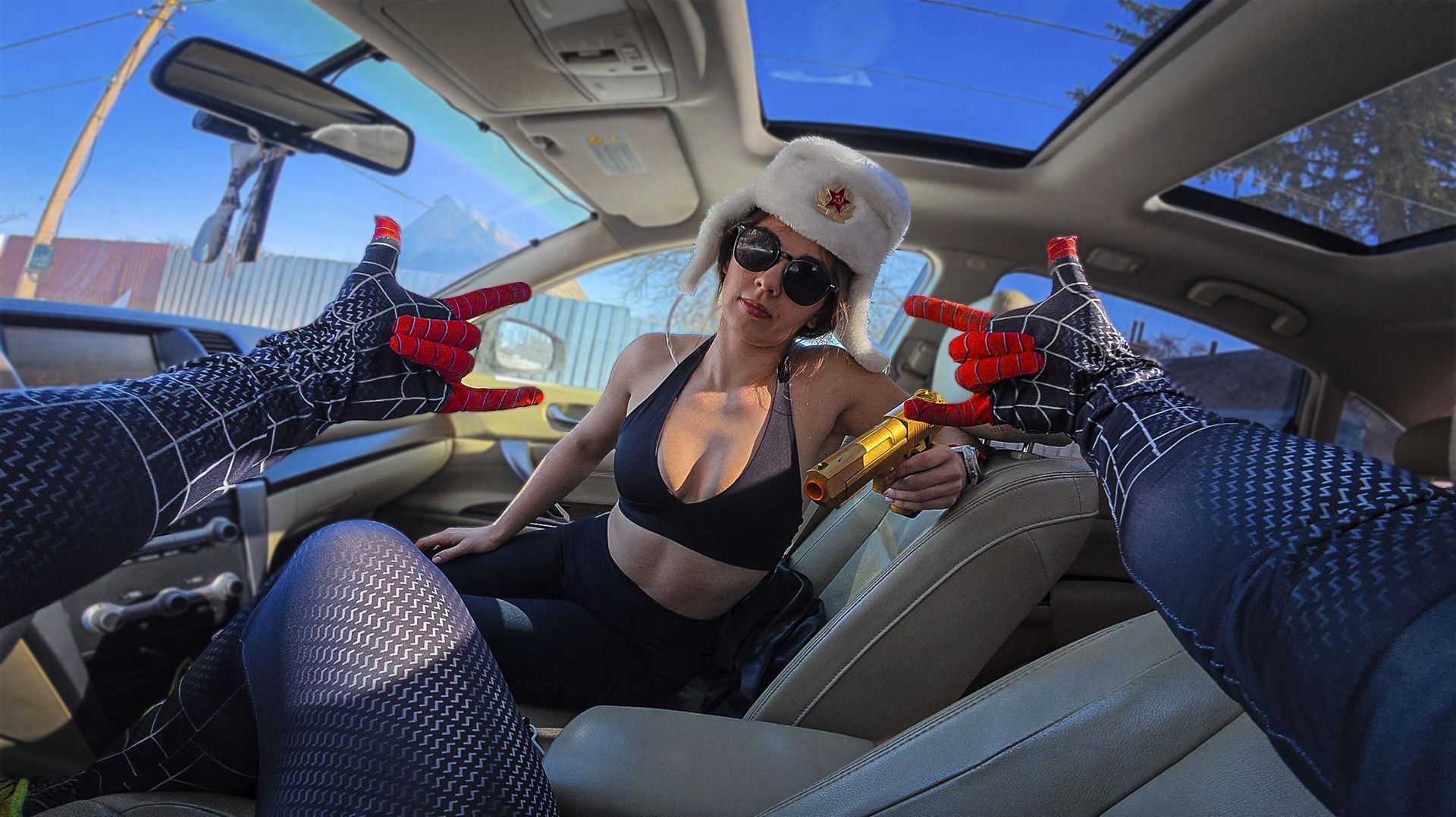 ЧЕЛОВЕК ПАУК И СЕКСУАЛЬНАЯ ЖЕНА РУССКОЙ МАФИИ (pov Escape)