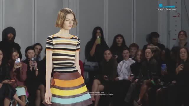 Как носить полоску в этом сезоне