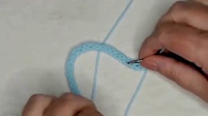 Как связать шнурок крючком для одежды или обуви?