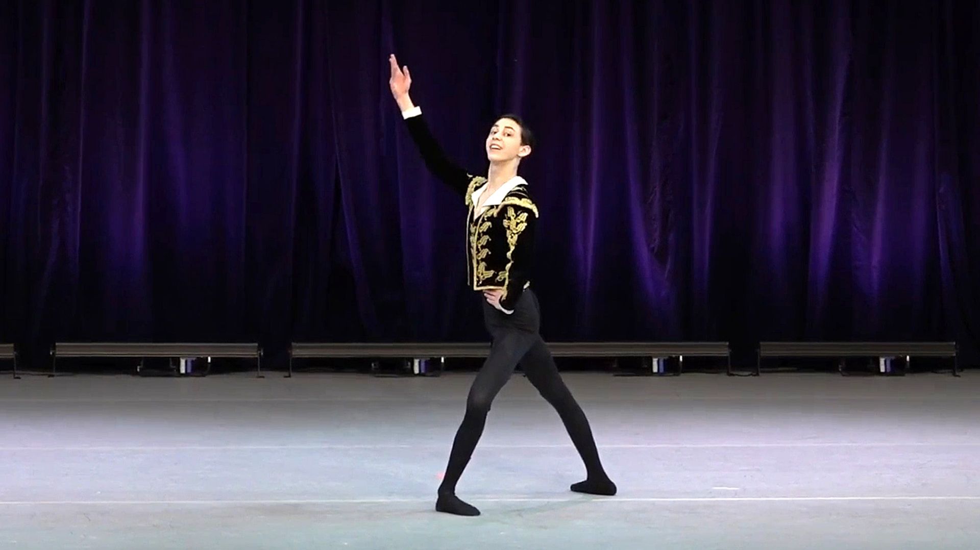 Вариация Люсьена, колледж имени Р. Нуриева. Variation by Lucien, R. Nureyev College. смотреть онлайн