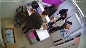 Забрали чужой товар в пункте выдачи заказов. Полиция Братска разыскивает молодых людей