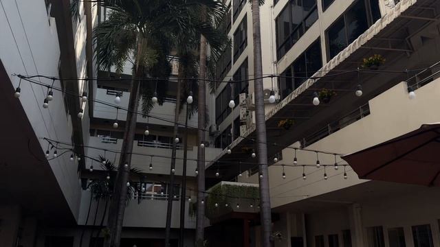 Обзор отеля Sunshine Hotel & Residences