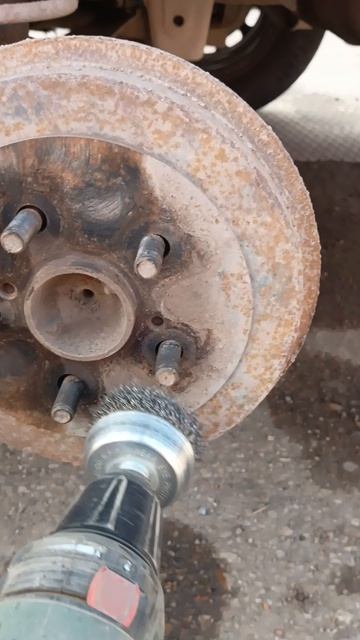 Доп работы по очистке ступиц подвески, шиномонтажные реалии.