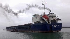 От американских санкций освобождены три судна, которые ходят под флагом России.