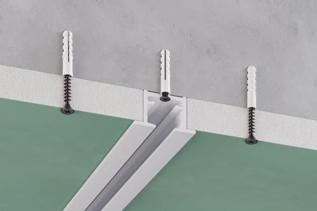 Монтаж  алюминиевого профильного карниза 