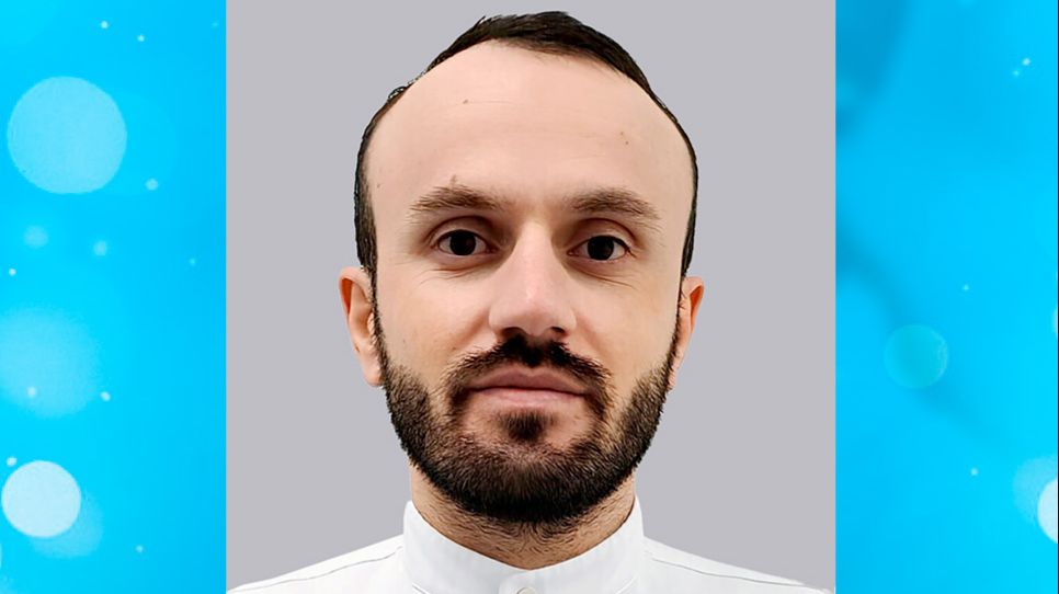 Курбанов Артём Велибегович. Врач-стоматолог-хирург, имплантолог