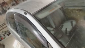 Как снять молдинги на крыше Toyota Nadia