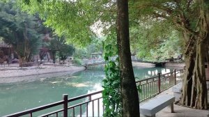 Прогулка вдоль пруда!