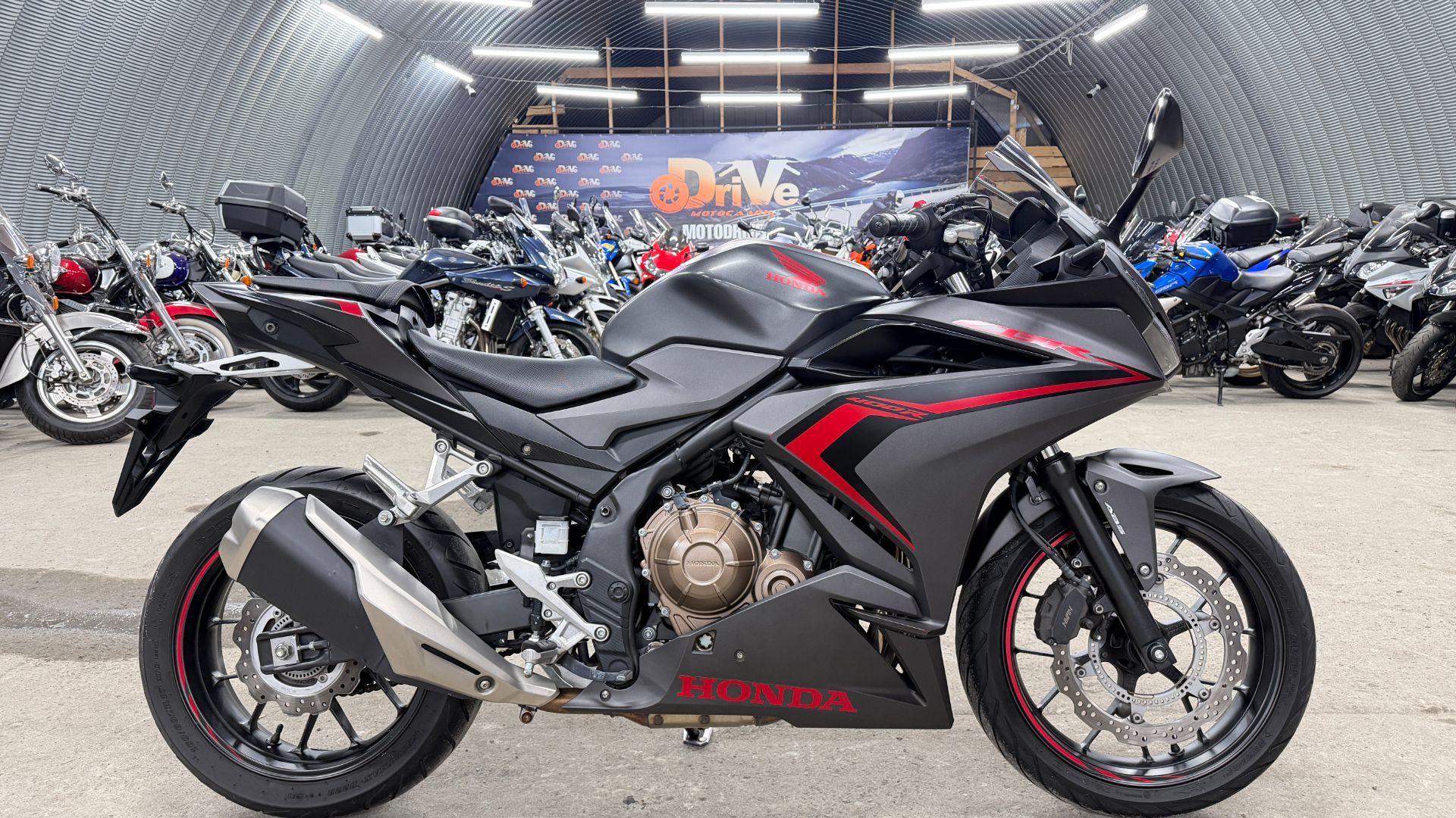 Обзор Honda CBR 400R |В НАЛИЧИИ|