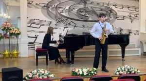 В.Сапаров Сонатина,3 часть(Гарифуллин Ризван)