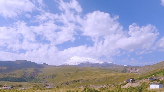 Эльбрус и Джилы-Суу