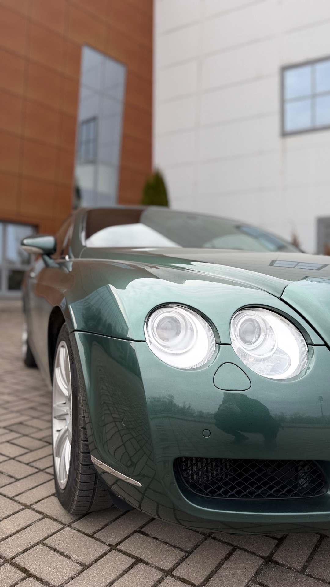 Bentley Continental GT смотреть онлайн
