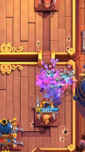 НОВАЯ ЭВОЛЮЦИЯ ОРДЫ МИНЬОНОВ В CLASH ROYALE!