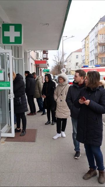 В ожидании помощи: жизнь в эпоху болезни