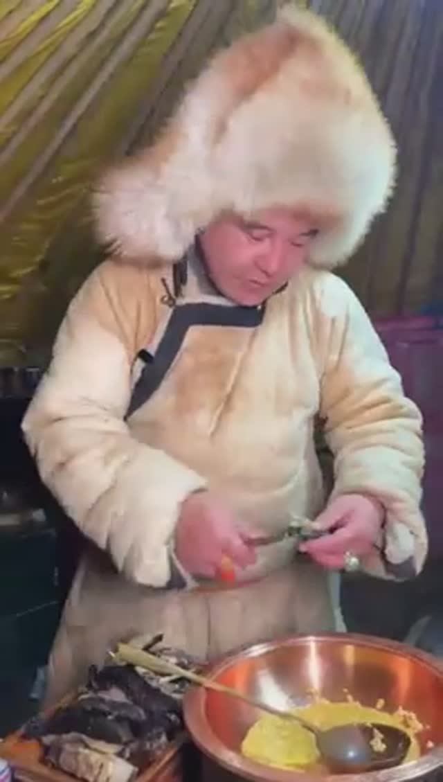 Хийцтэй цай - насыщенный вкусный монгольский чай с особыми ингредиентами. Ингредиенты в описании.