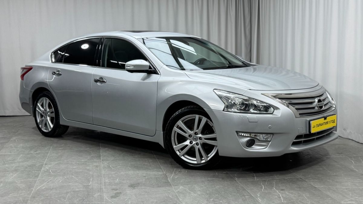 Обзор Nissan Teana 2014 года выпуска