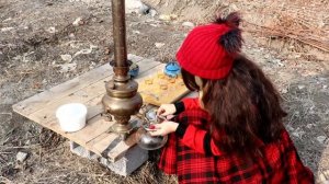 Индейка, тушеная на дровах.