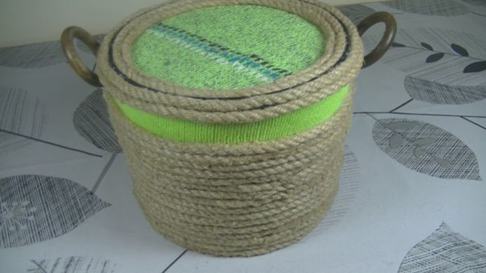 Контейнер для хранения из пластикового ведра .