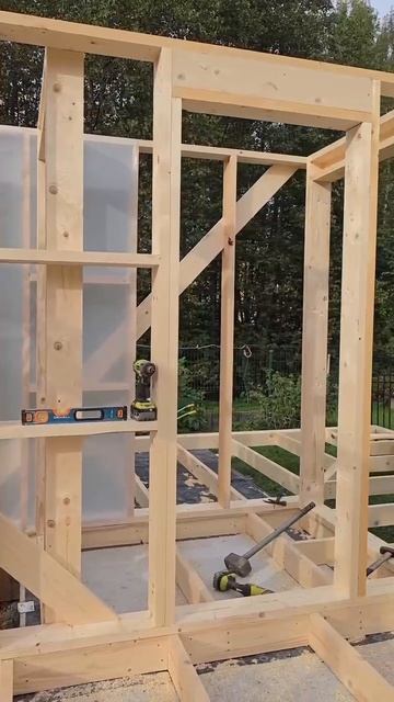 Возведение каркаса бани