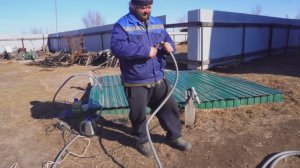 Труженик сибирский успевает всё Работаю на участке ПОДВАЛ ИЛЬИЧА строю сам как умею