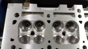 Ремонт ГБЦ K4M всё началось с проблемы: Задиры на шейках постелей распредвалов