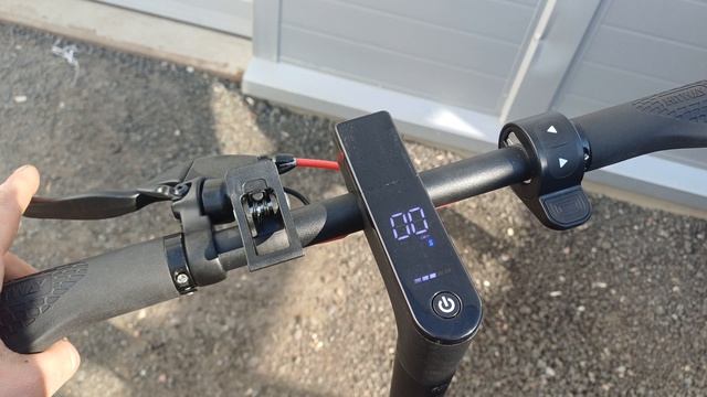 Электросамокаты Hitway H17 PRO и H18. Визуальное сравнение