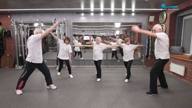 Зарядка для людей «серебряного» возраста. Комплекс упражнений для подвижности суставов