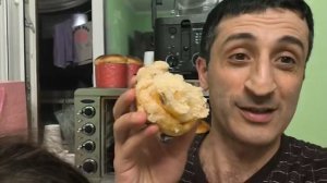 Семейный и кулинарный стаж - это конечно сила :) ! 
    #Кулич на вкус получился отменный.