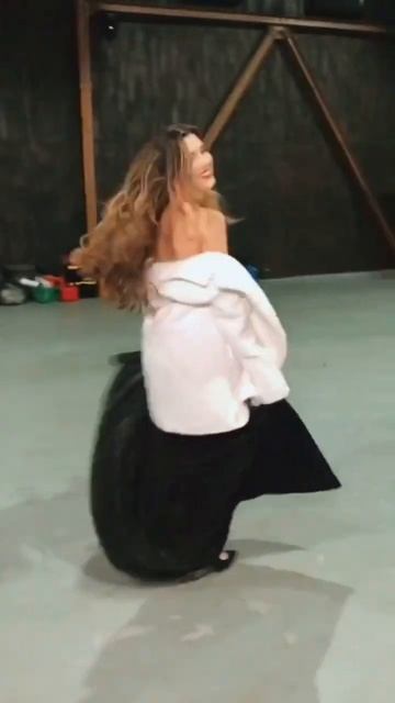 Слышали уже эту песню?  Анет Сай - небо пополам #анетсай