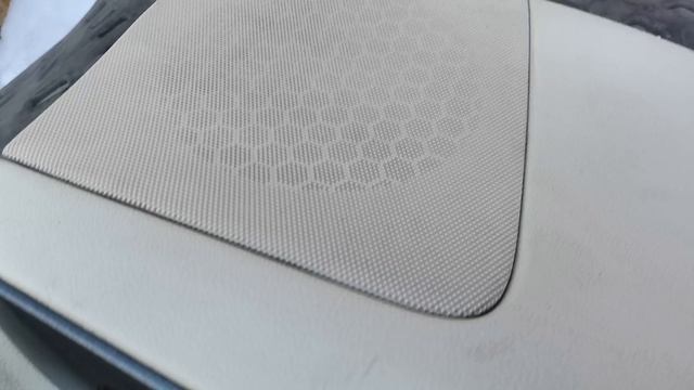 Обшивка задней левой двери Lexus IS