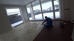 Наливной пол для ПВХ плитки . Уложили пвх плитку