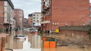 В микрорайонах Турали и Пальмира продолжается эвакуация населения