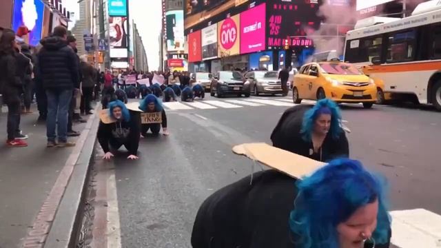 США. ПРОТЕСТЫ ПРОТИВ ТРАМПА!