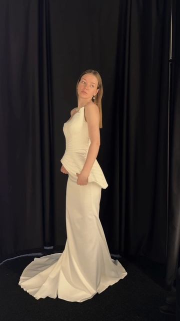 💭 Каждая невеста заслуживает платье, в котором она почувствует себя собой.