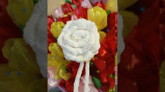 чокер спицами. броши в процессе...