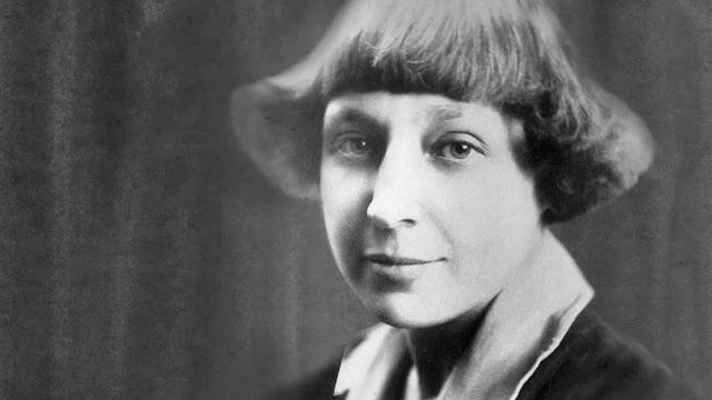 Марина Цветаева - Тоска по Родине (читает Анна Зуйкова)