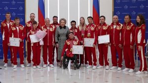 В Совете Федерации сегодня чествовали героев зимней Паралимпиады в Италии.